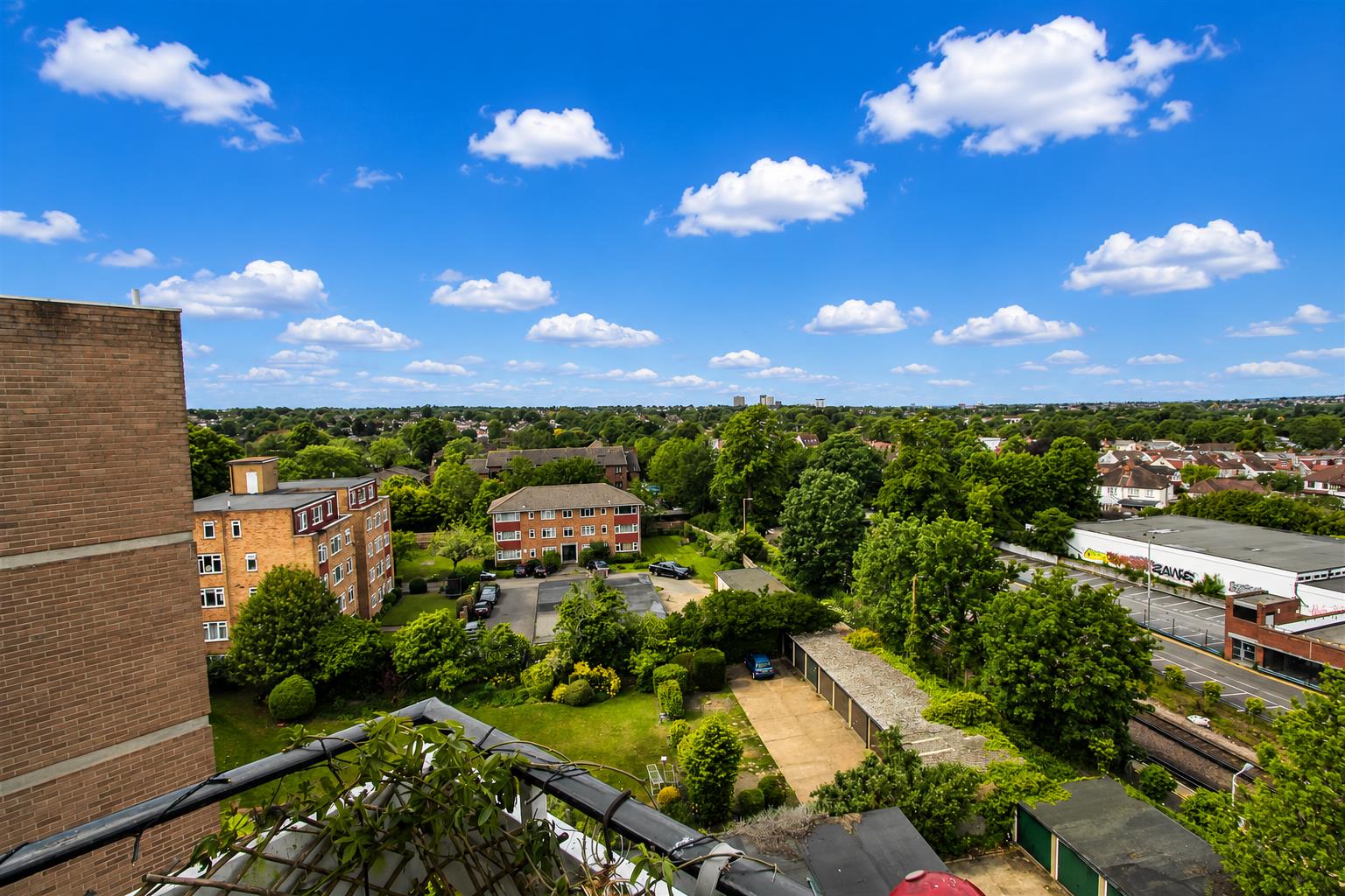Beddington Gardens, Wallington